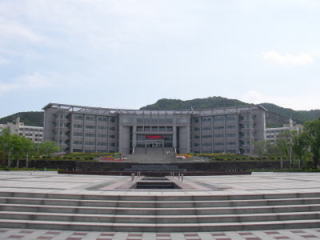 中国留学　遼寧科技大学